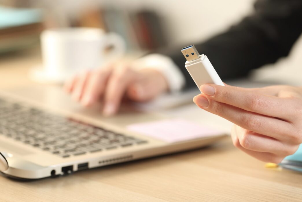 Ile lat wytrzyma pendrive?