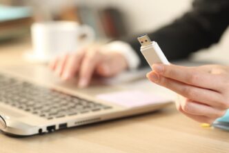 Ile lat wytrzyma pendrive?